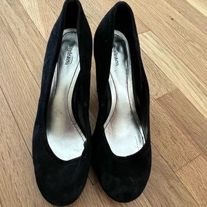 Black suede chunky heels